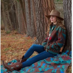 TASHA POLIZZI WOMEN’S BROWN/TEAL/RED AREIL FLEECE PULLOVER